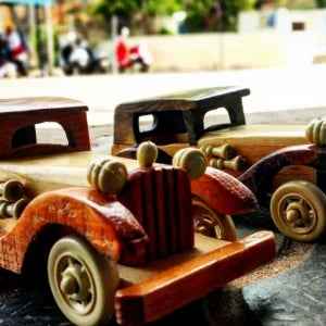 Five Factors to Consider When Shopping for the Perfect Toy Gift