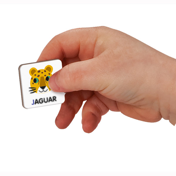 Janod - Magnetibook Alphabet - Amousewithahouse